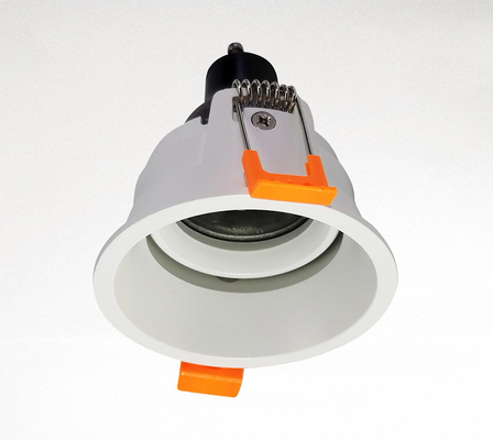 埋め込まれたMr16 Downlightの球根の収容の高い光度